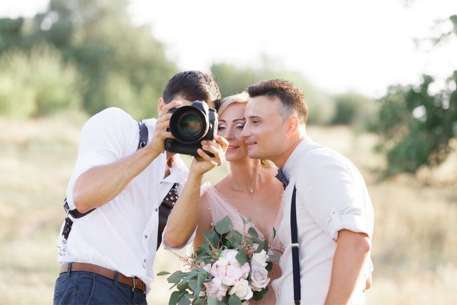 The Benefits of Hiring an Orlando Wedding Photographer